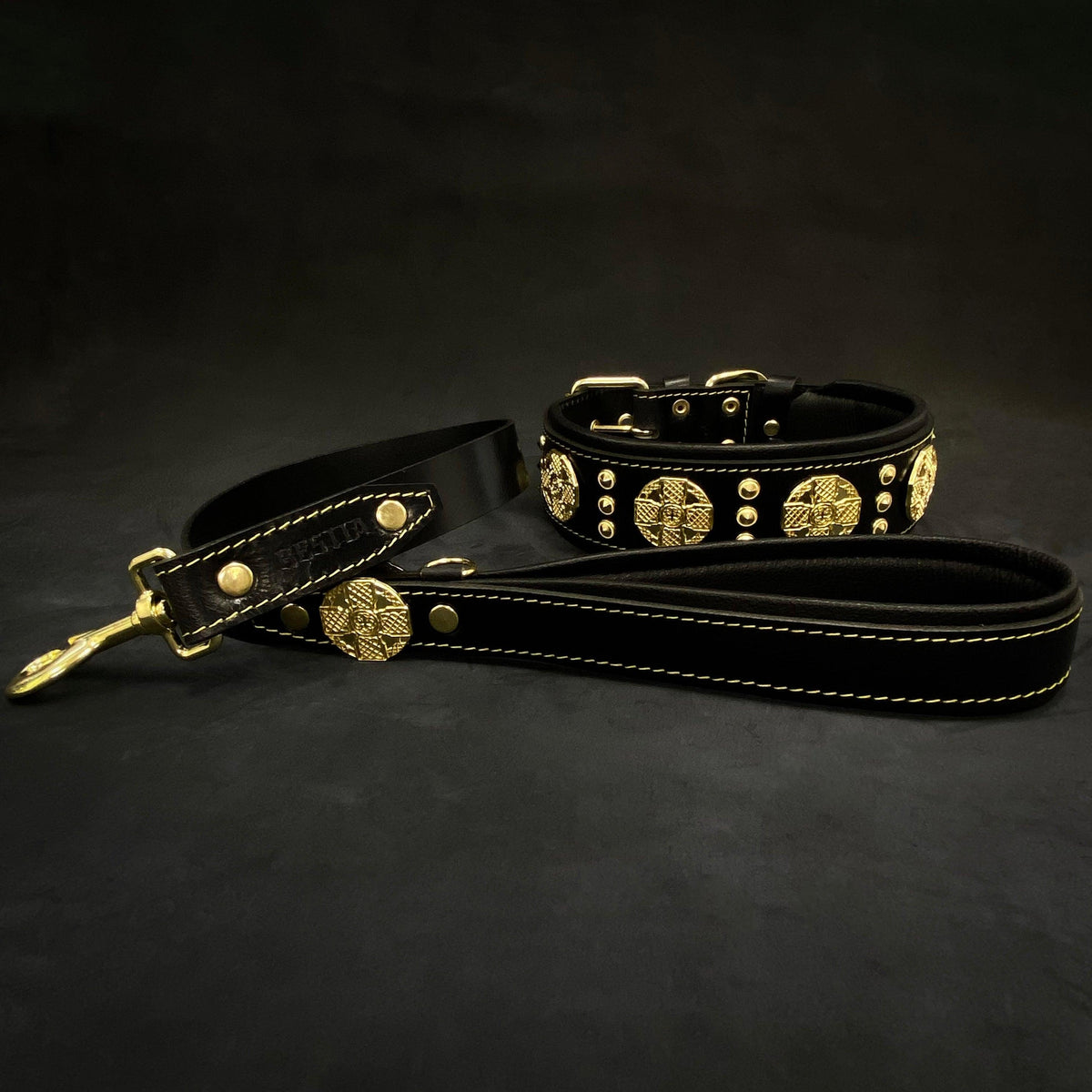 Maximus black and gold leather dog collar and matching lead set